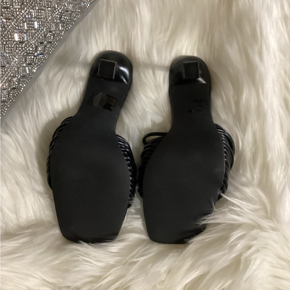 Cape Robbin black heels - Picture 4 of 10